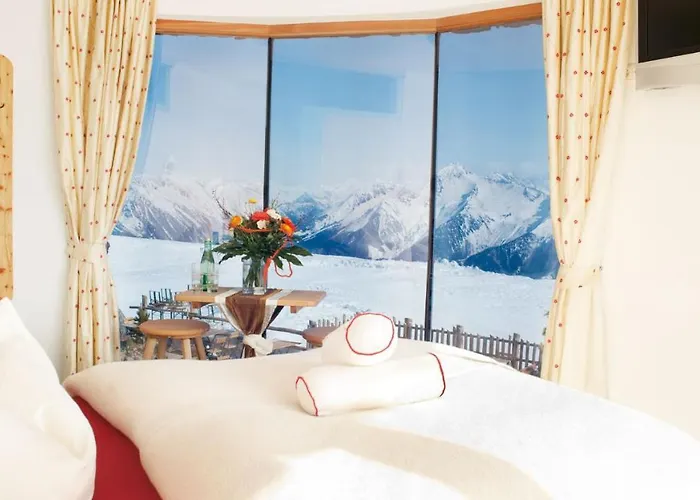 Hotel Schneekarhütte *